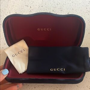 Gucci Black and Cream Sunglasses Case